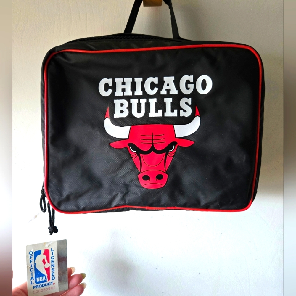 Chicago Bulls Black Lunch Box Bag